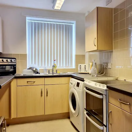 Hébergement de vacances Entire House On The Famous Curry Mile, Wilmslow Road *