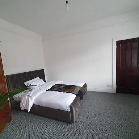 Privatunterkunft Quirky And Spacious 4 Bed Victorian House