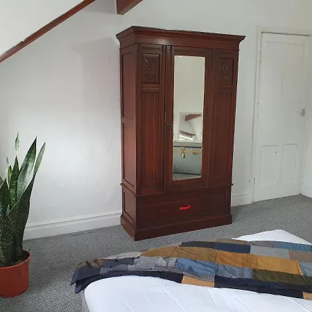 Quirky And Spacious 4 Bed Victorian House Privatunterkunft *