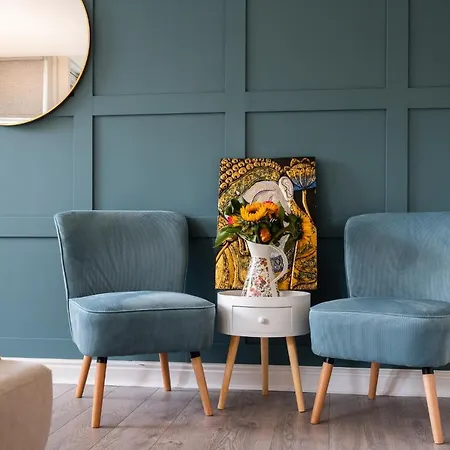 Brimmond Homes - Nr To Univ, Hospitals, O2 Apollo, Plab & 7 Mins To Centre - Stylish, Modern & Secure 2 Bed, 2 Bath With Allocated Free Parking * Manchester