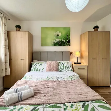 House In The Heart Of *