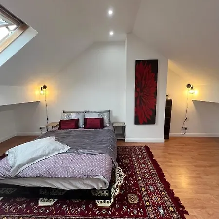 House In The Heart Of *