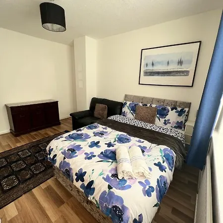 House In The Heart Of Manchester