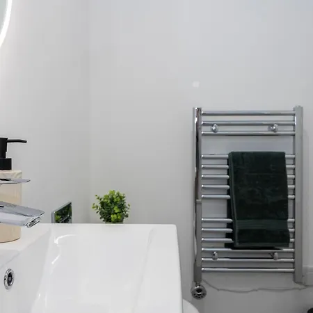 Oscar House - 1 Bed Манчестер