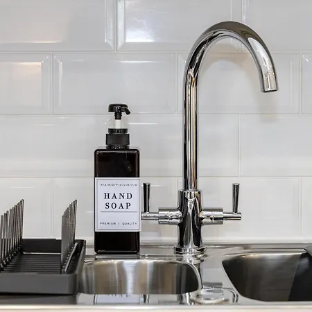 Апартаменты Oscar House - 1 Bed Манчестер