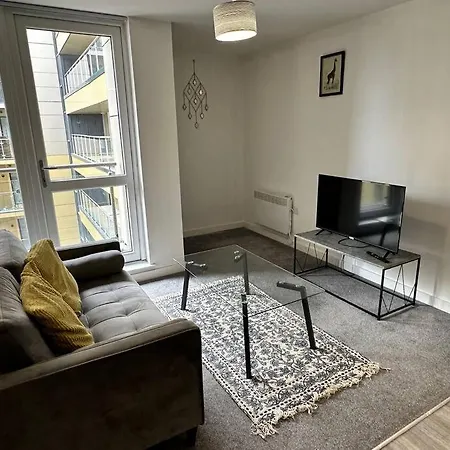 Stylish For 2 Mcr+balcony *