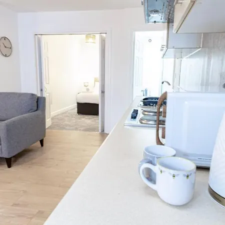 アパート Cosy & Fully Equipped In Swinton マンチェスター