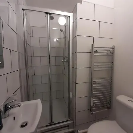 Chic 5 Double Bedroom House - 15 Min To בית נופש מנצ'סטר