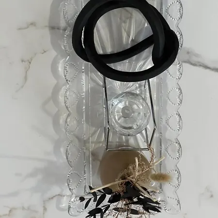 2 Bedroom Flat Close To City, Stadium And Coop Arena