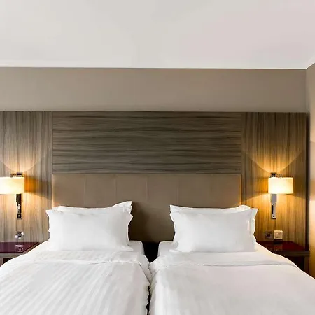 Radisson Blu Manchester. Airport 4* 맨체스터