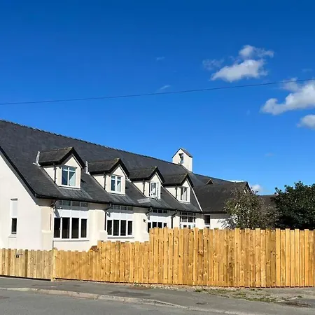 Christchurch House
