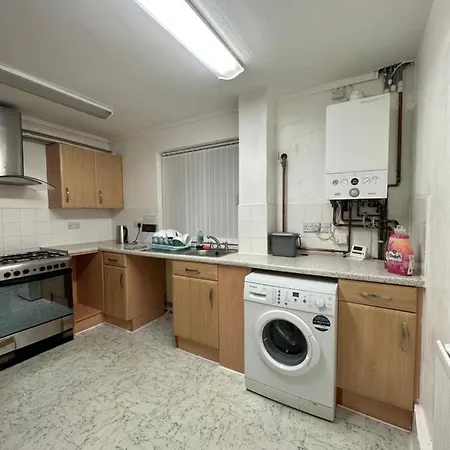 Bright, Warm & Cozy House In Harpurhey Apartmán *