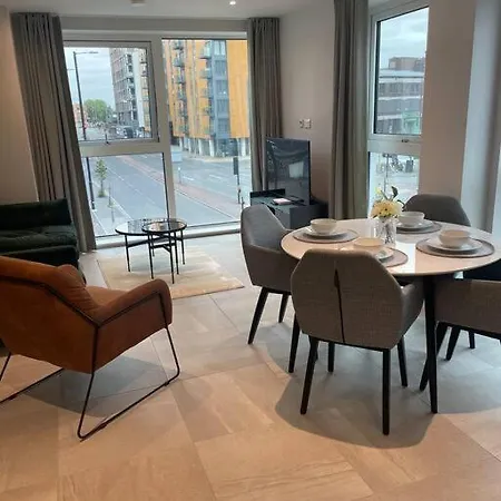 Luxury 2 King Bedroom City Centre