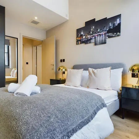 Classy 2bedroom Centre Manchester