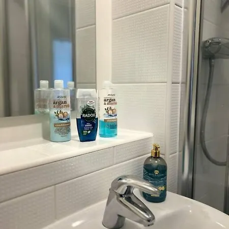 Apartament Entire In Greater *