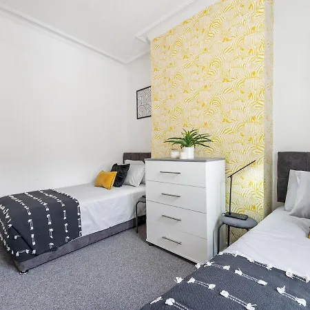 Hébergement de vacances Pass The Keys Chic 3-bed In Near Media City & Old Trafford