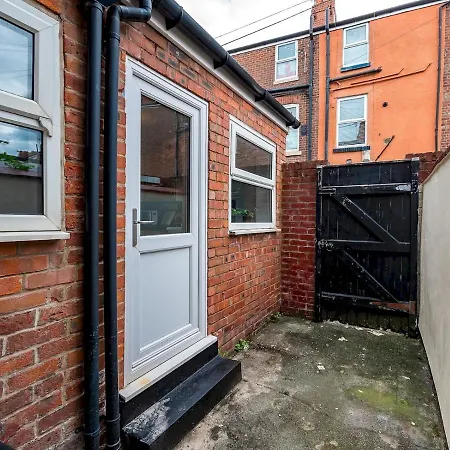 Pass The Keys Chic 3-bed In Near Media City & Old Trafford *