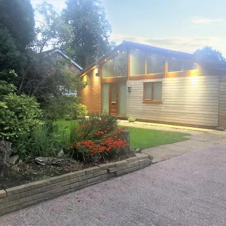 3 Chatsworth Road, Worsley 別荘 マンチェスター