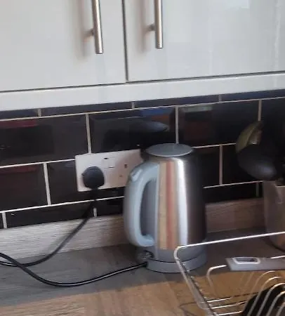 18 Decent Homes * Manchester