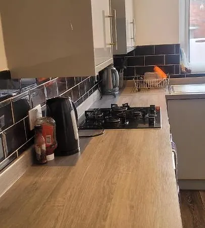 18 Decent Homes * Manchester