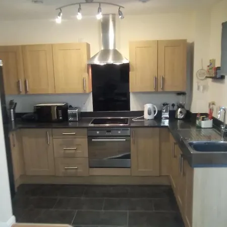 Homestay Savoy Court *