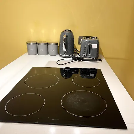 Free Parking 2 Bedroom Apartament