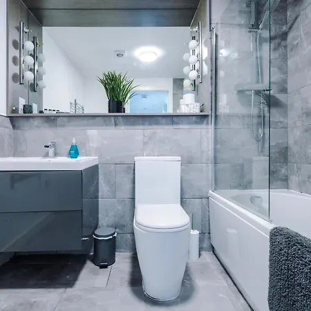 Stylish 2 Bed In
