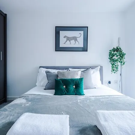 Stylish 2 Bed In * Manchester