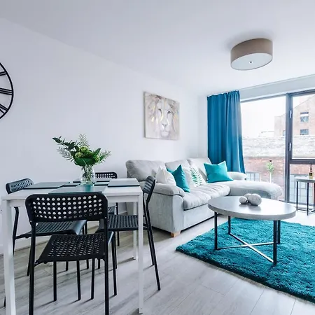 Stylish 2 Bed In Апартаменты