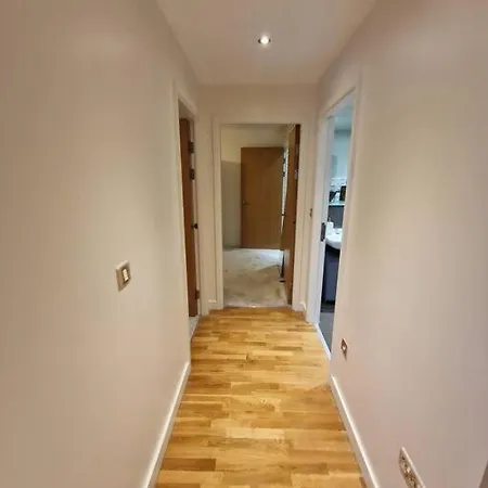 Amazing Flat In The Heart Of Centre! * マンチェスター