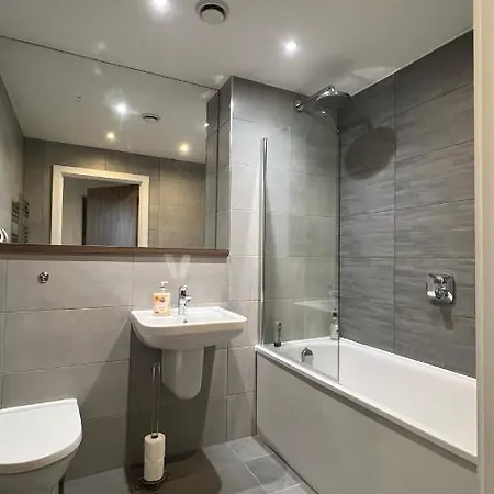 Stunning Centre Apartment! Ideal For Small Groups Appartement Manchester