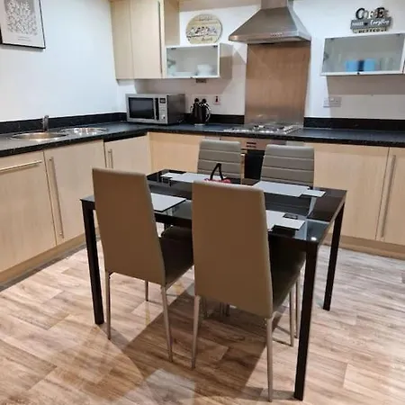 Salford Quays Apartment, Perfect Location