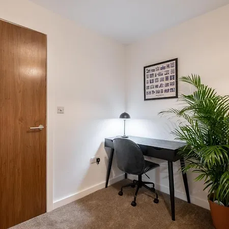 Kula - Centre * Manchester