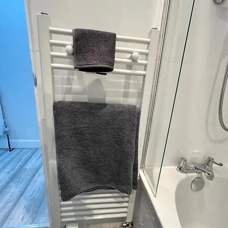 In Style: 1-bed Oasis Apartment Manchester