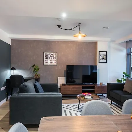 Kula - Centre Manchester