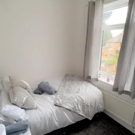 Elegant Ellesmere, Comfortable, Budget, Friendly Gasthof