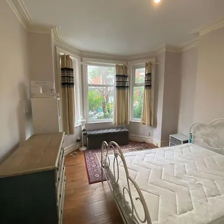 Delightful Victorian House Tatil Evi Manchester