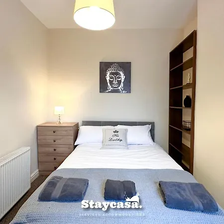 Homely 4-bedroom House 3*