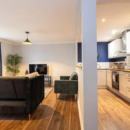 Modern 2 Bedroom With Free Parking Lejlighed *