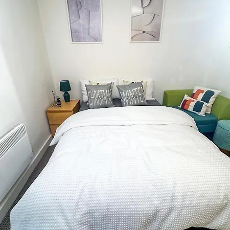 In A Flat Alloggio in famiglia