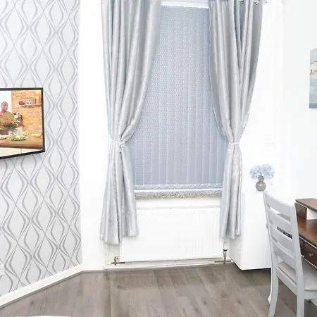 Cheadle House Holidays Vakantiehuis *