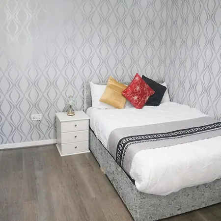 Holiday home Cheadle House Holidays Manchester