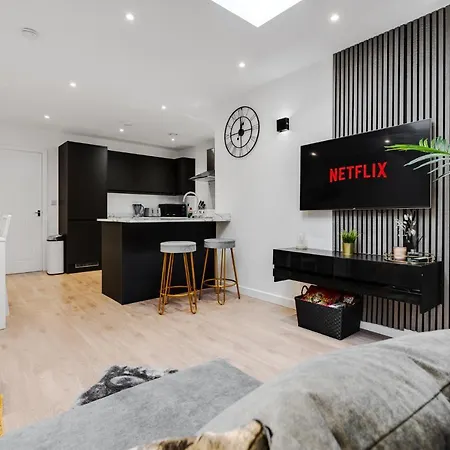 度假居 Stylish 4bd - Coop Live - Etihad - Parking - Ev 曼彻斯特