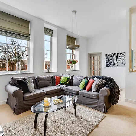 Pass The Keys Luxury 2 Bed In Leafy West Didsbury *