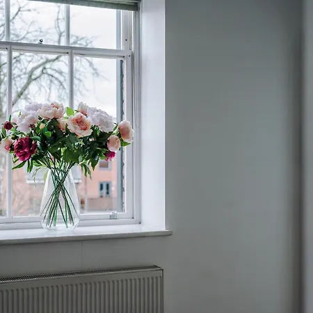 Pass The Keys Luxury 2 Bed In Leafy West Didsbury Apartment Manchester