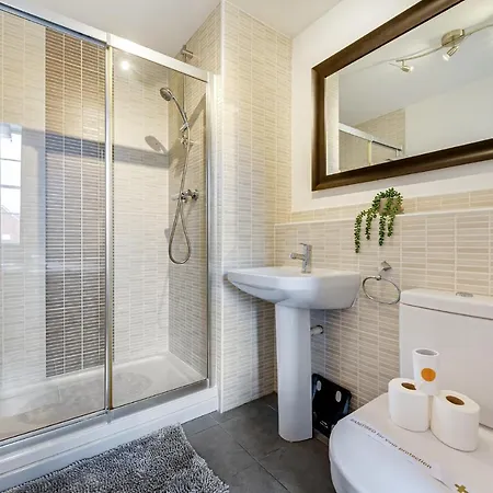 Pass The Keys Luxury 2 Bed In Leafy West Didsbury * Manchester