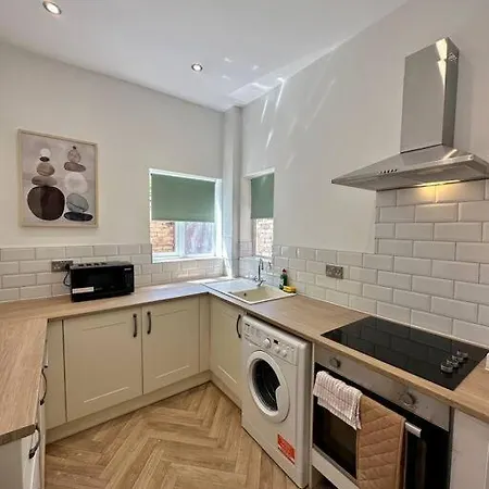 Three Bedroom Manchester, Sleeps 8! 펜션 맨체스터