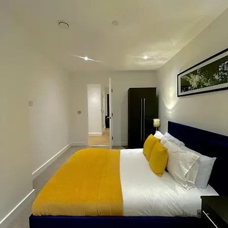 Luxury In - Rooftop Swim Manchester