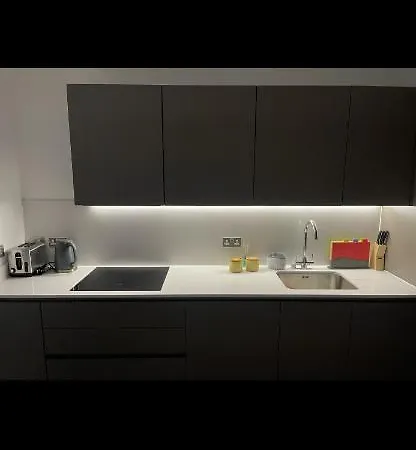2 Bedroom With Balcony Appartement *