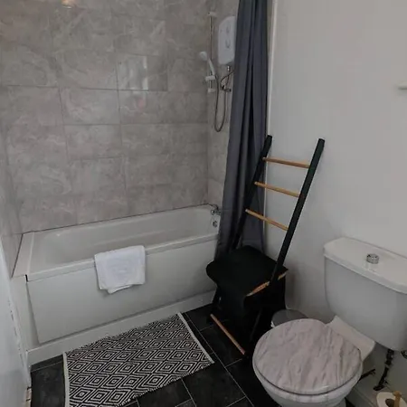 Warm & Calming 3bd Holiday - Salford Hébergement de vacances